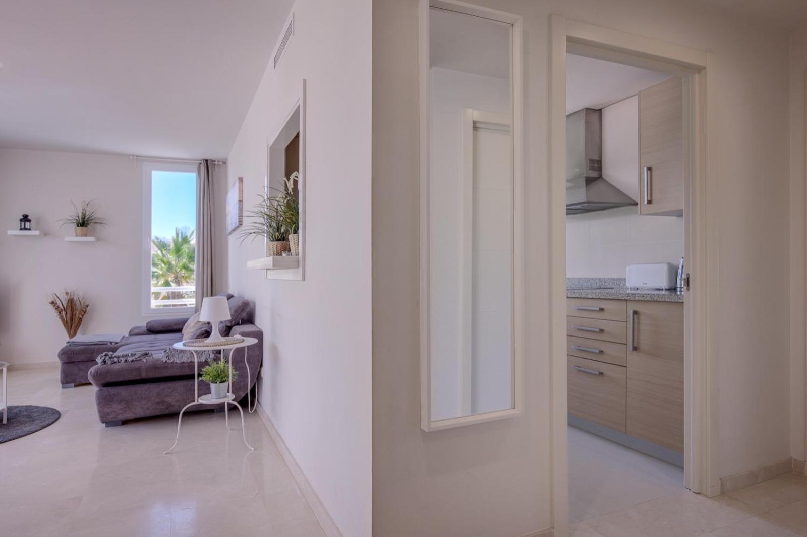 Alcazaba Lagoon Estepona Golf Lejlighed Eksteriør billede