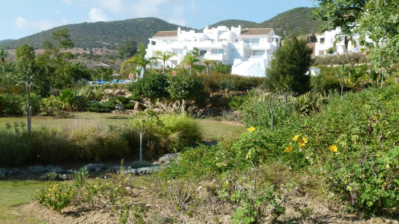 Alcazaba Lagoon Estepona Golf Lejlighed Eksteriør billede