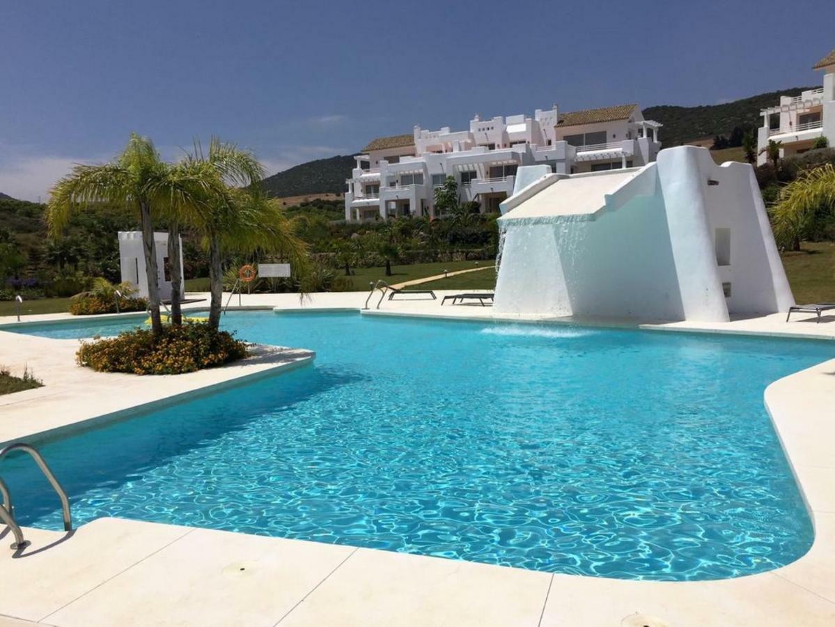Alcazaba Lagoon Estepona Golf Lejlighed Eksteriør billede